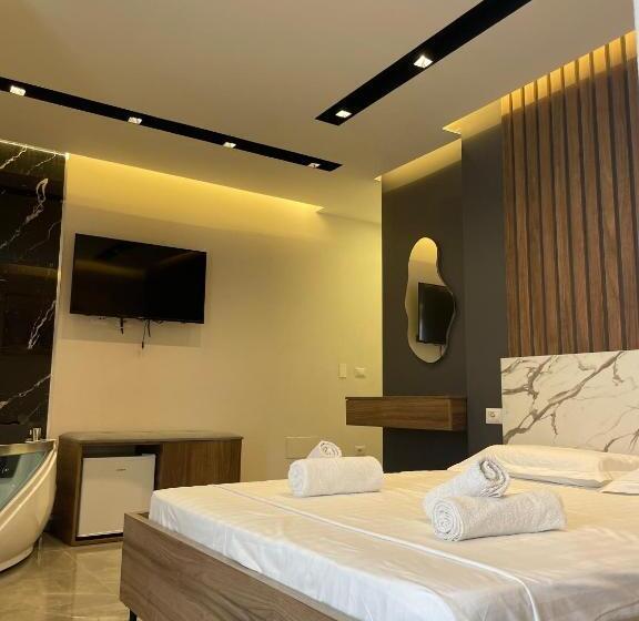 豪华套房, Qetesia Te Indriti