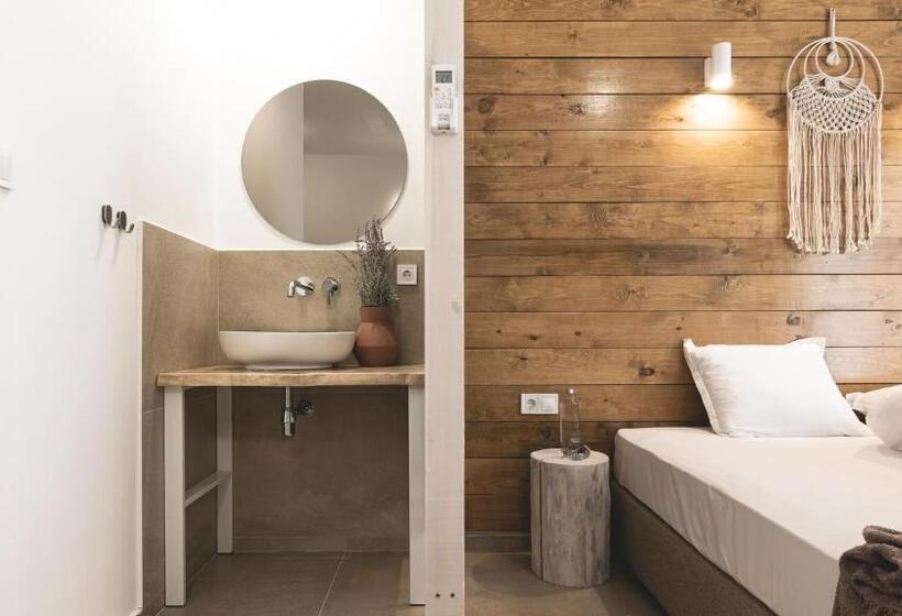 חדר סטנדרט עם מרפסת, La Finca   Saint Vlas