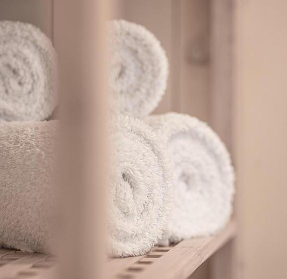 חדר בסיסי, La Finca   Saint Vlas