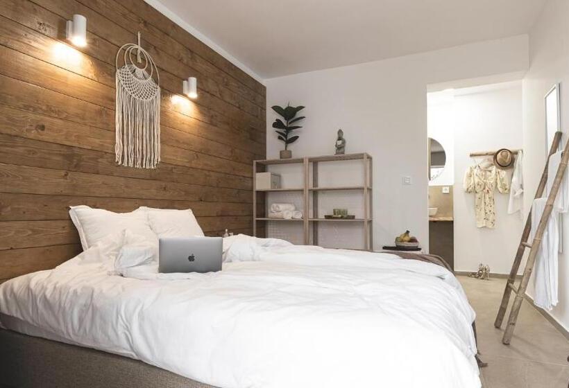 Номер Стандарт с Балконом, La Finca   Saint Vlas