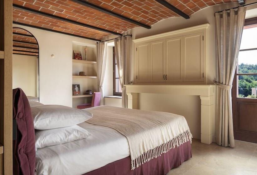 חדר דלוקס, Nordelaia