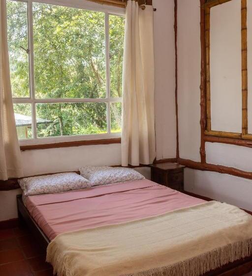 家庭洋房, Ikara Hotel Campestre Villeta