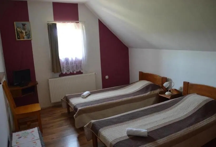 スタンダードルーム, Régi Csárda és Panzió