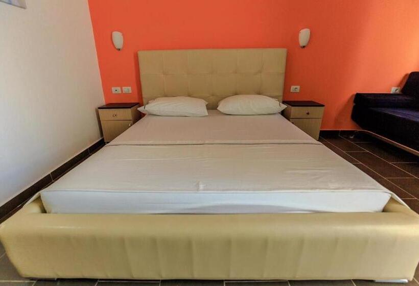 Triple Room Sea View, Aurora