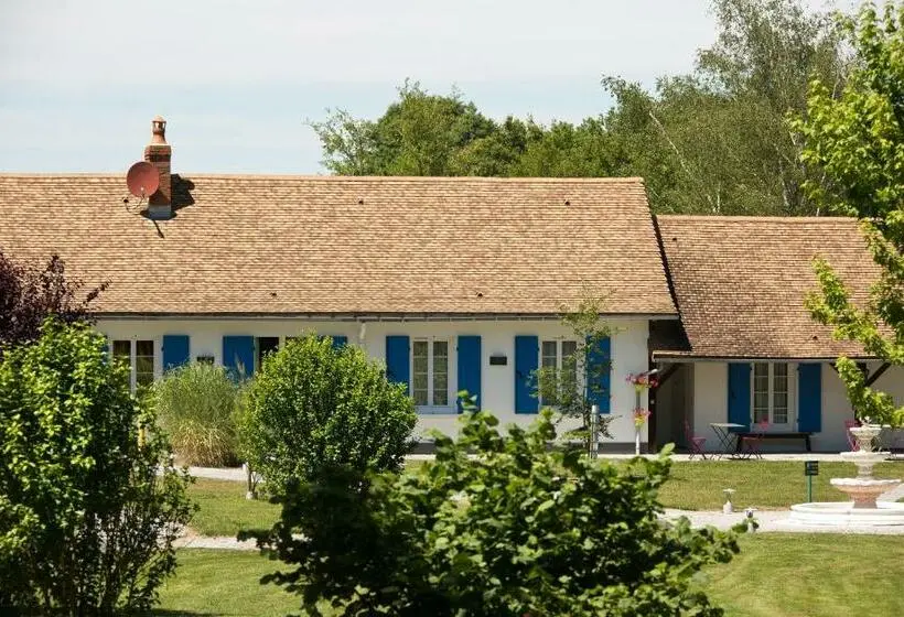 ガーデンビュースタンダードルーム, La Maison Du Lac