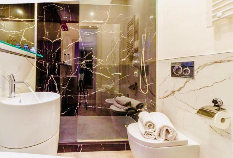 اتاق لوکس با تخت بزرگ, Governo Vecchio Guesthouse Navona