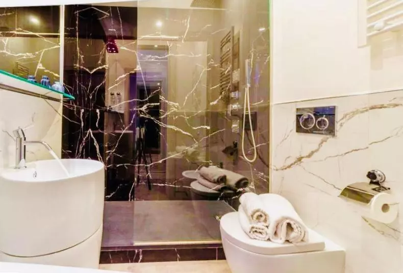 اتاق لوکس با تخت بزرگ, Governo Vecchio Guesthouse Navona