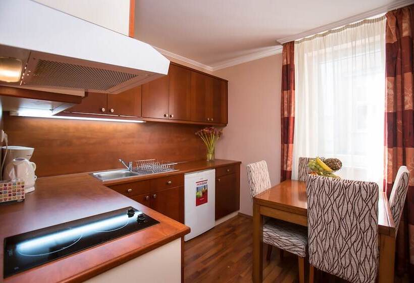 1 Schlafzimmer Apartment, City Home Budapest