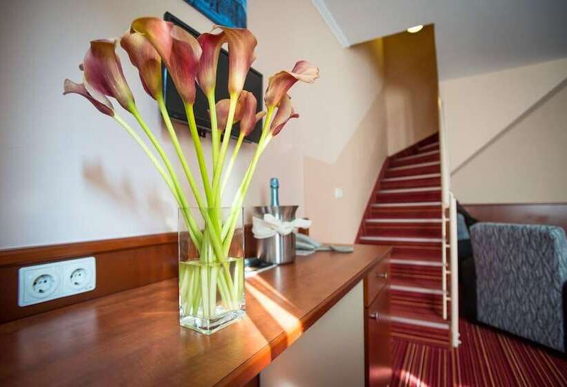 2 Schlafzimmer Apartment, City Home Budapest