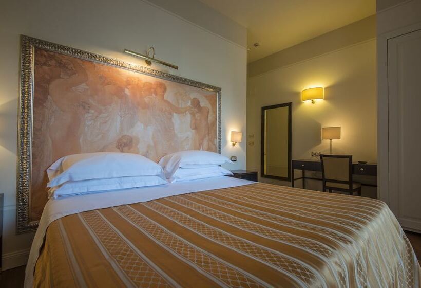 غرفة قياسية رباعية, Albergo Sant'Emidio