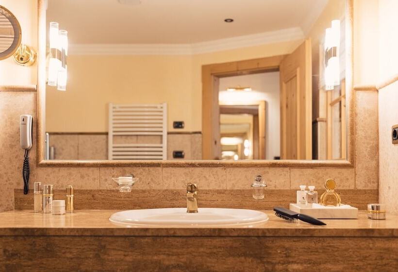 חדר סטנדרט, Alpenpalace Luxury Hideaway & Spa Retreat