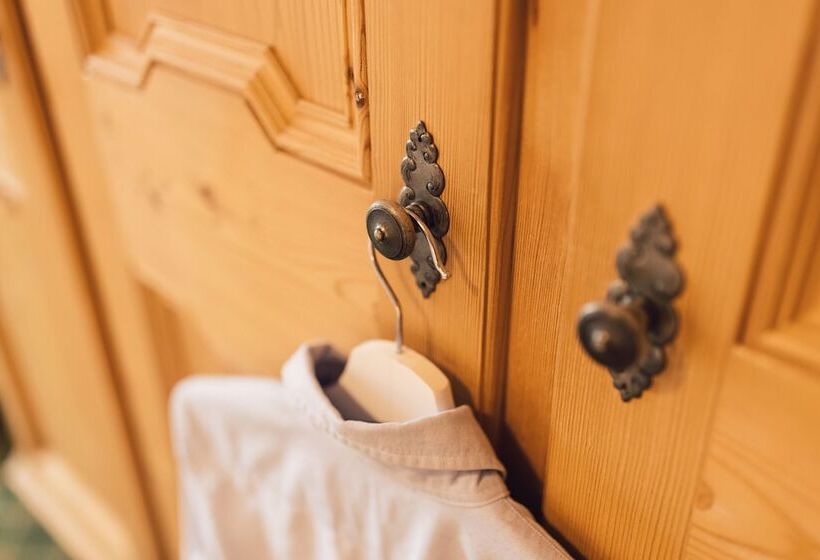 חדר סטנדרט, Alpenpalace Luxury Hideaway & Spa Retreat