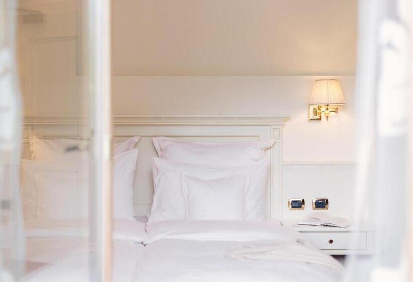 Номер Стандарт, Alpenpalace Luxury Hideaway & Spa Retreat