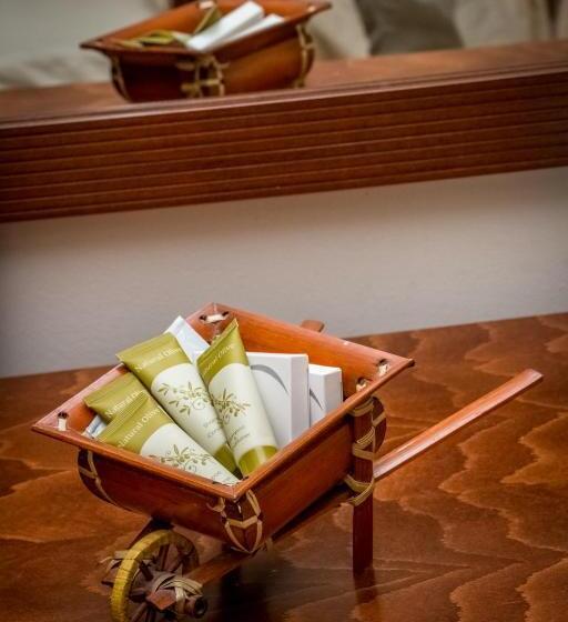 غرفة قياسية, Apollo Resort Art