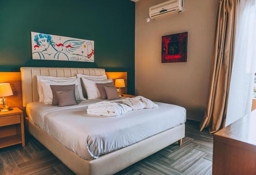 جناح جونيور, Apollo Resort Art