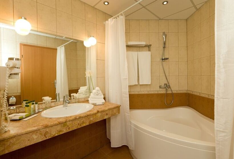 Номер Стандарт Вид на Парк, Apollo Spa Resort   Ultra All Inclusive, Indoor And Outdoor Pools & Free Beach
