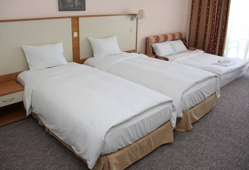 חדר משפחתי נוף לים, Apollo Spa Resort   Ultra All Inclusive, Indoor And Outdoor Pools & Free Beach