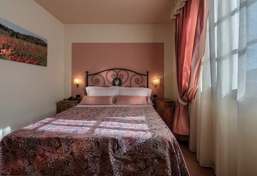 غرفة عائلية, & Restaurant Casolare Le Terre Rosse