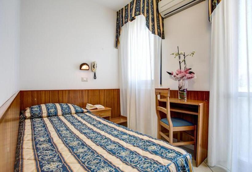 スタンダードシングルルーム, Genzianella