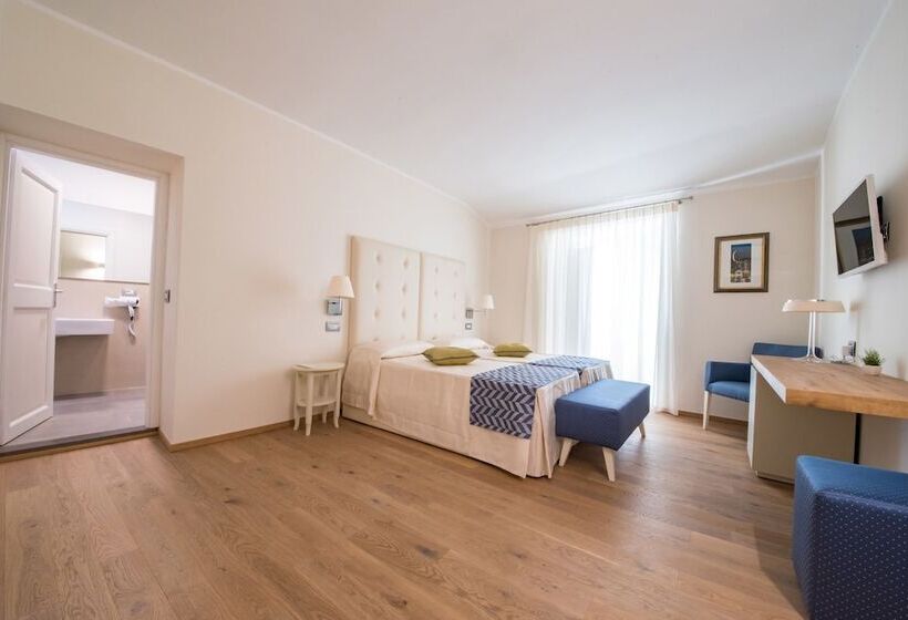 اتاق سوپریور, Il Palazzo