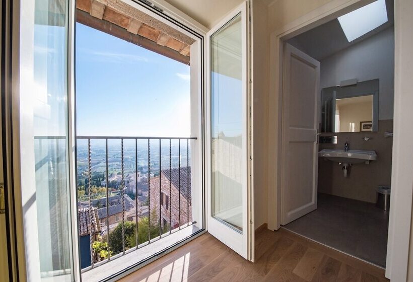 سوییت, Il Palazzo