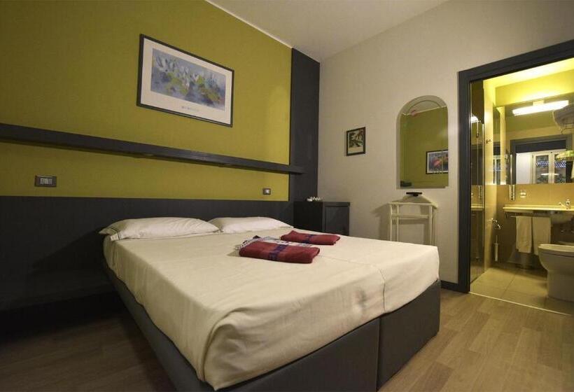 Номер Стандарт Вид на Море с Балконом, Imperiale