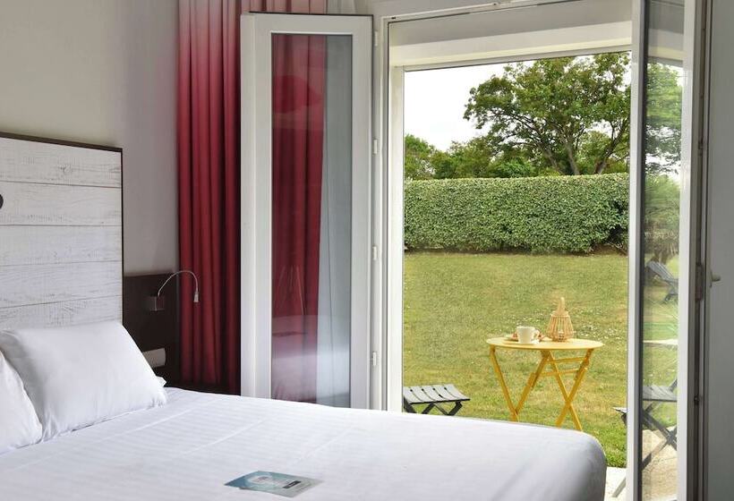 Номер Стандарт, Hôtel Kyriad La Rochelle Centre Ville