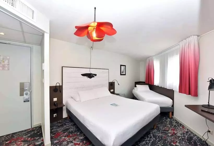 اتاق استاندارد سه نفره, Hôtel Kyriad La Rochelle Centre Ville
