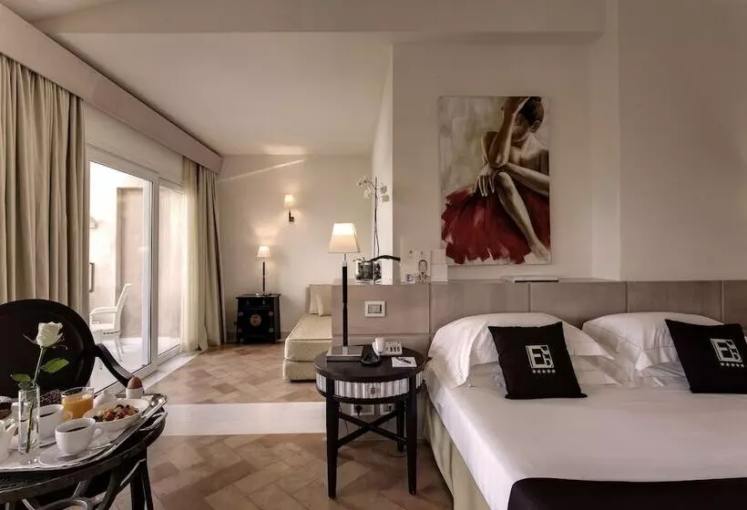 سوییت جونیور با چشمانداز دریا, L'Ea Bianca Luxury Resort