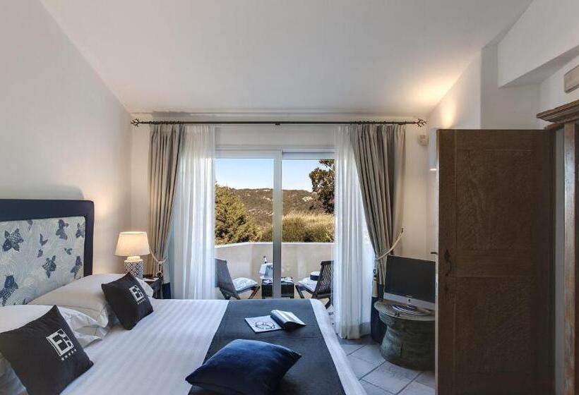 ویلای 2 خوابه, L'Ea Bianca Luxury Resort