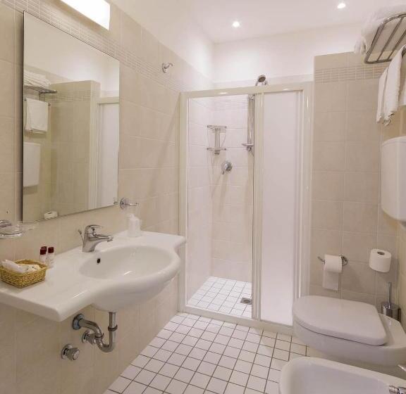 标准间带阳台, Meris