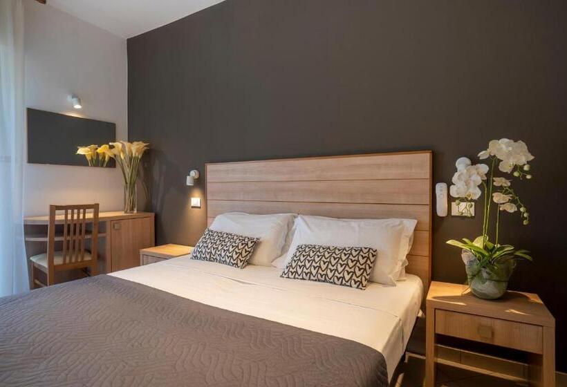 חדר סטנדרט, Mocambo