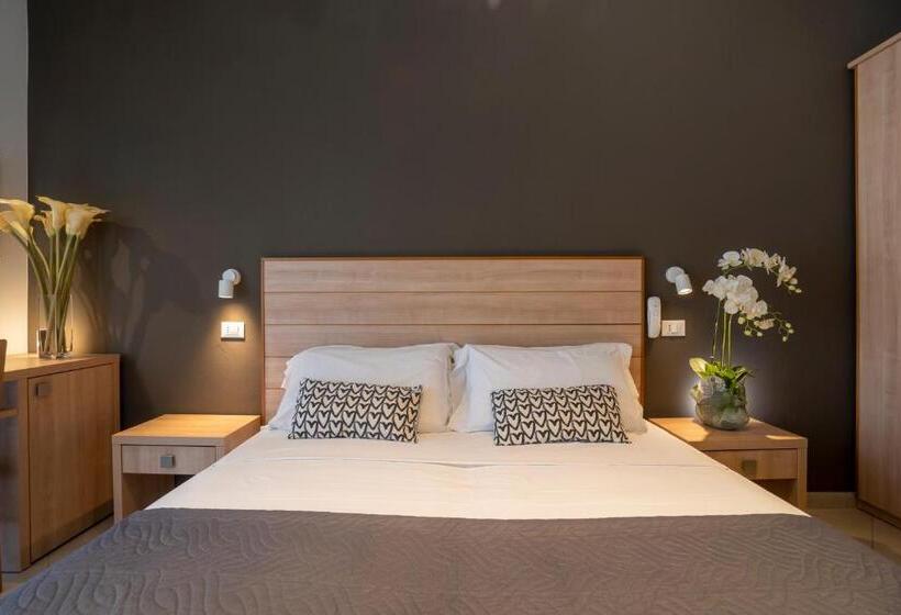 חדר סטנדרט, Mocambo