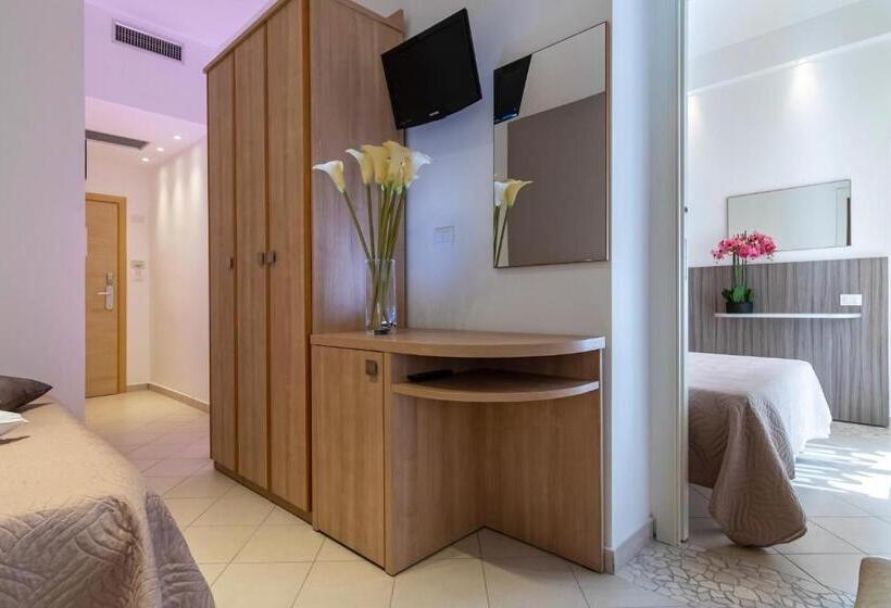 חיבור הדירה עם חדר שינה אחד, Mocambo