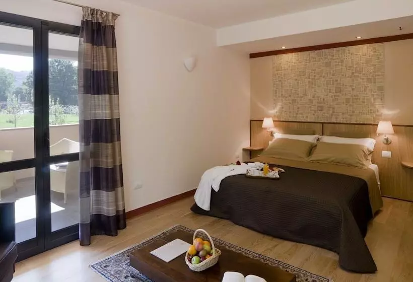 اتاق لوکس, Montebelli Agriturismo & Country
