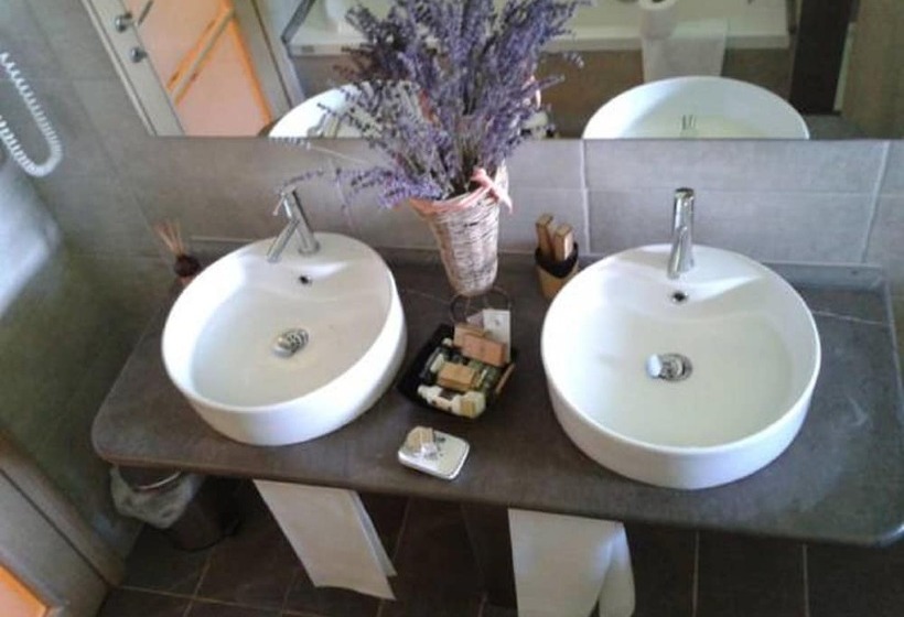 سوییت, Montebelli Agriturismo & Country