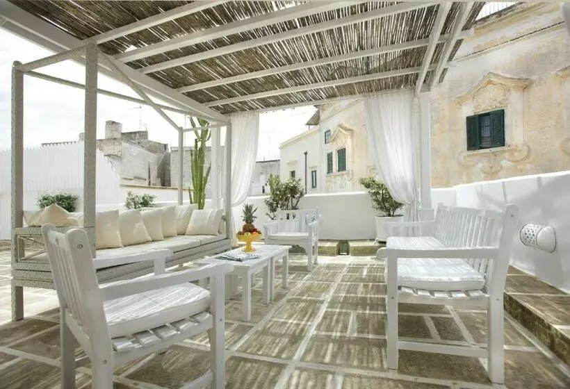 デラックスルーム, Relais Corte Palmieri & Il Chiostro Residenza D Epoca