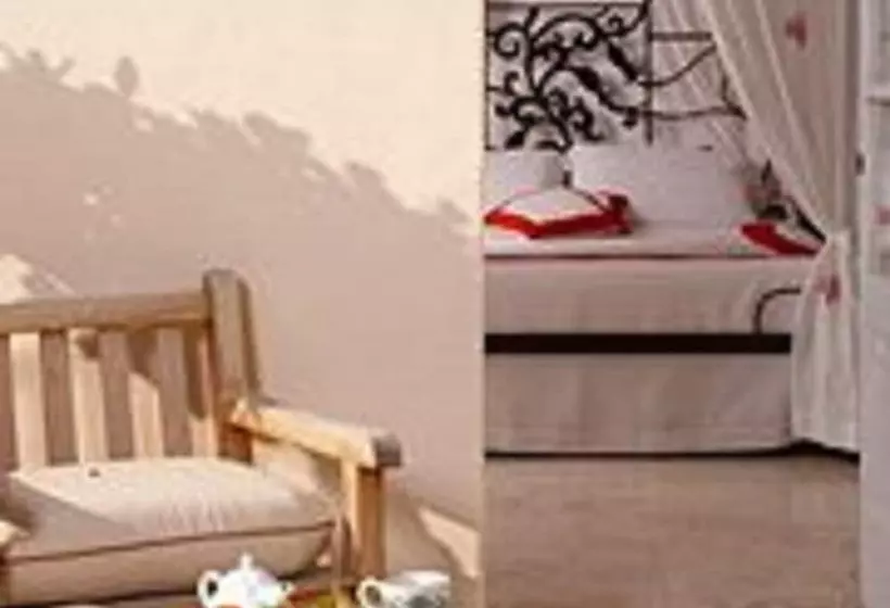 デラックスルーム, Relais Corte Palmieri & Il Chiostro Residenza D Epoca