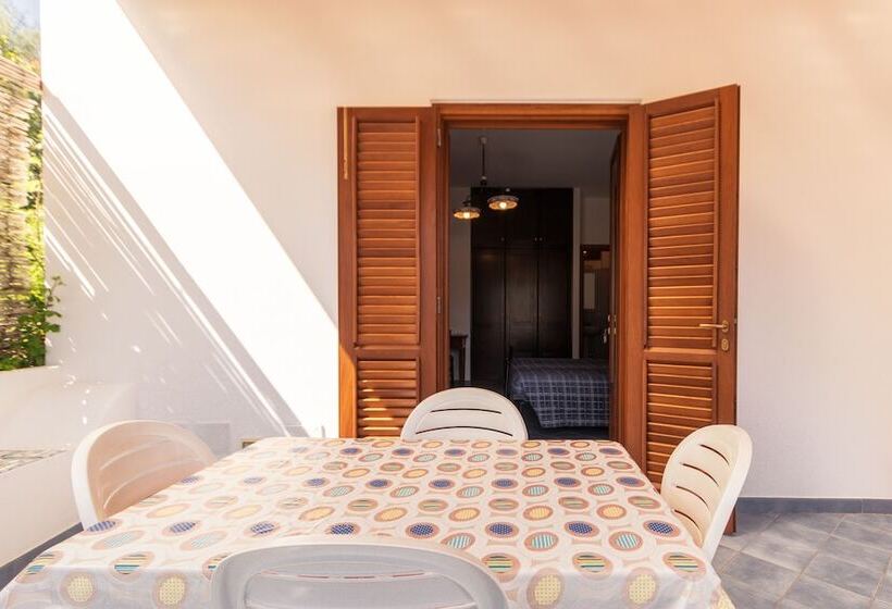 高级工作室, Residence La Villetta