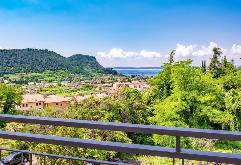 1 Bedroom Apartment Lake View, Residenza Panorama