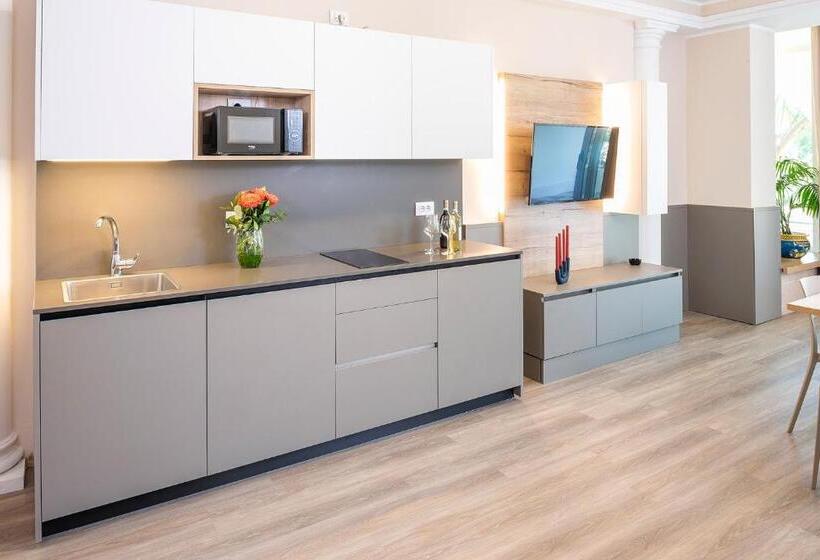 低层单卧公寓, Residenza Panorama