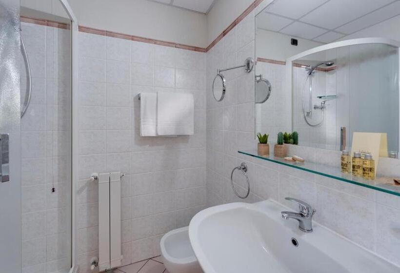 جناح جونيور عائلى, & Restaurant Casolare Le Terre Rosse