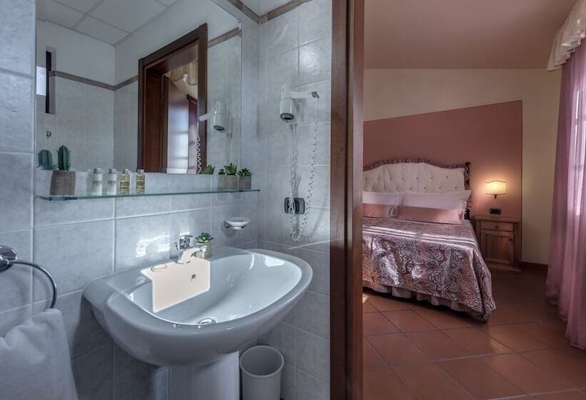 غرفة كلاسيكية, & Restaurant Casolare Le Terre Rosse