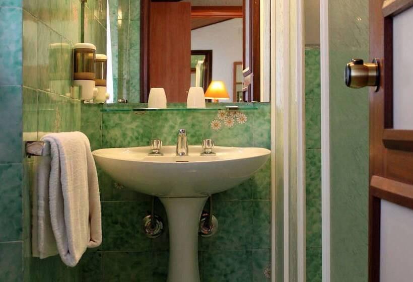 חדר סטנדרט יחיד, Rifugio Prategiano