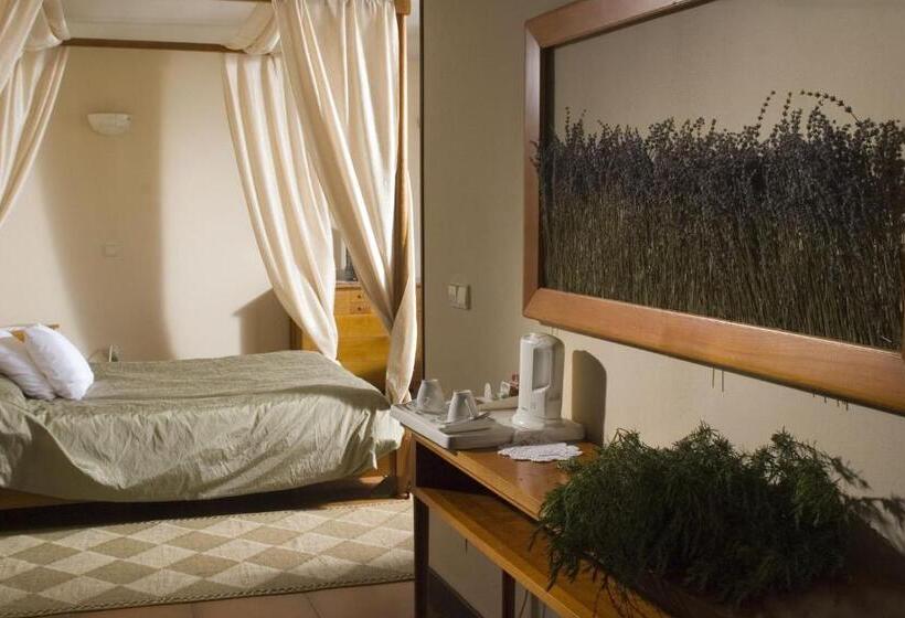 Полулюкс, Rural & Spa Las Nubes