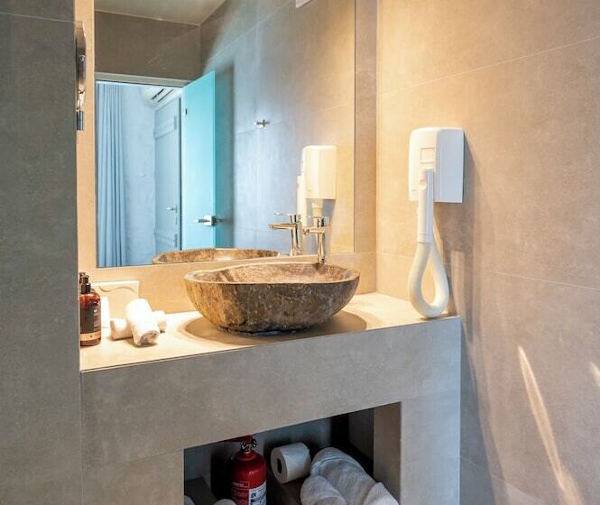 סוויטת דלוקס נוף לים, Greco Philia Hotel Boutique