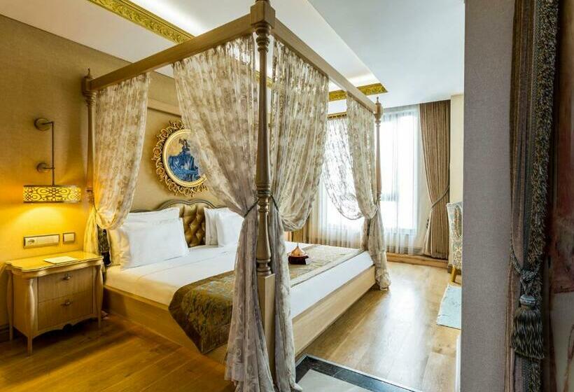 سوییت, Sultania Boutique Class