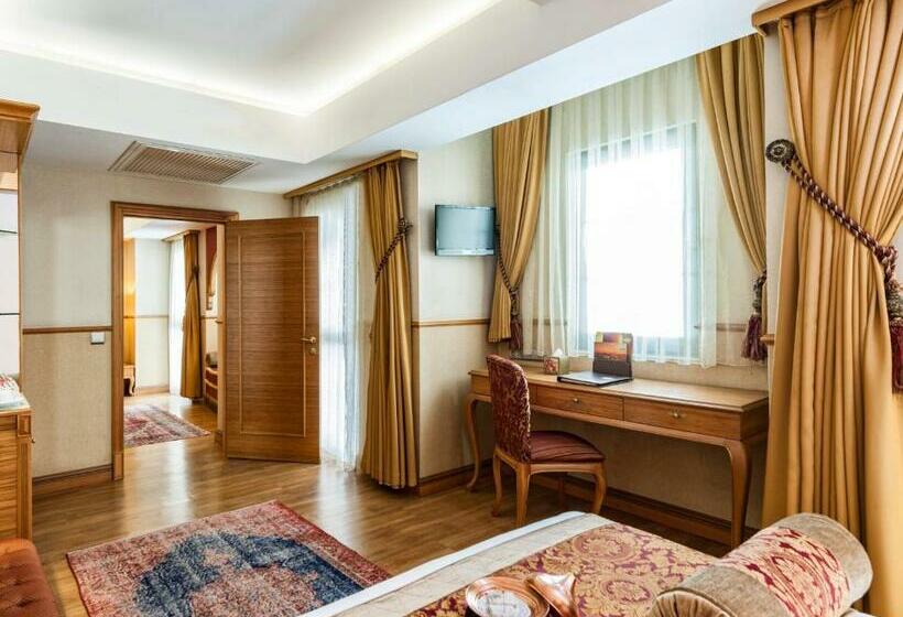 سوییت خانوادگی, Sultania Boutique Class