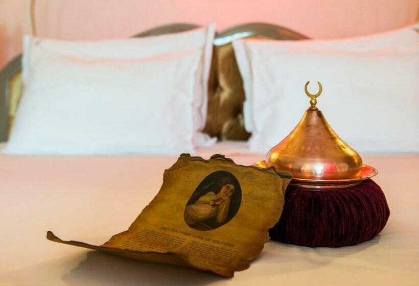 سوئیت با وان آب گرم, Sultania Boutique Class