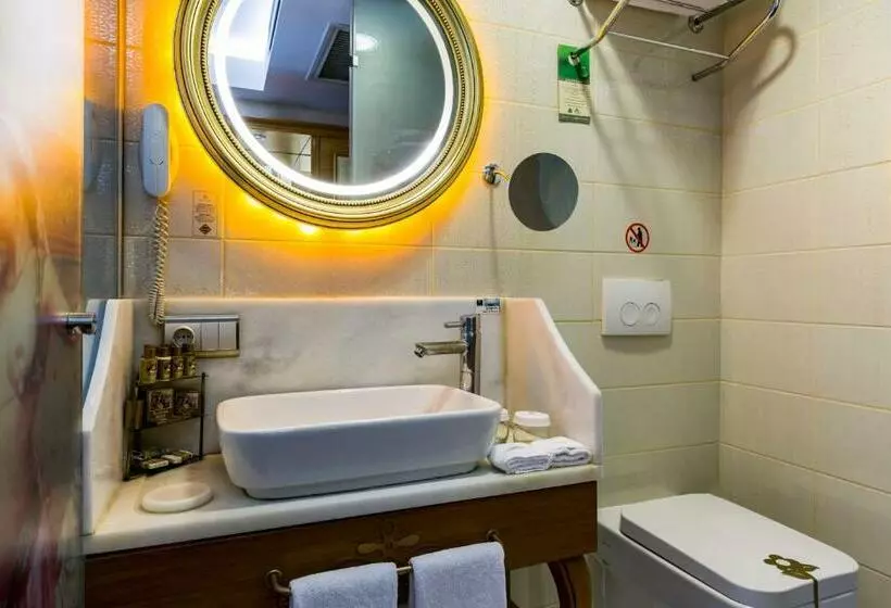 Deluxe Room with Balcony, Sultania Boutique Class